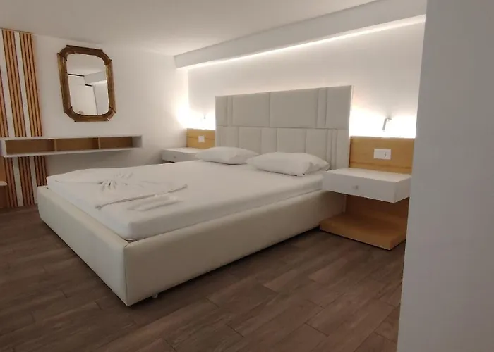 Verona Smart Apartament2 Апартаменты Тирана